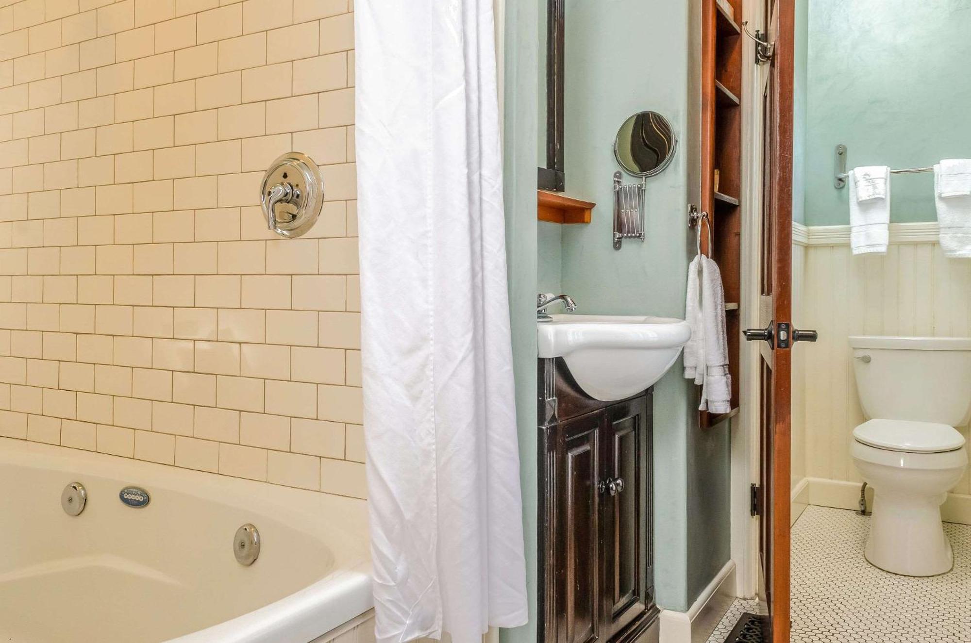 Hotel Napa Valley, Ascend Hotel Collection エクステリア 写真