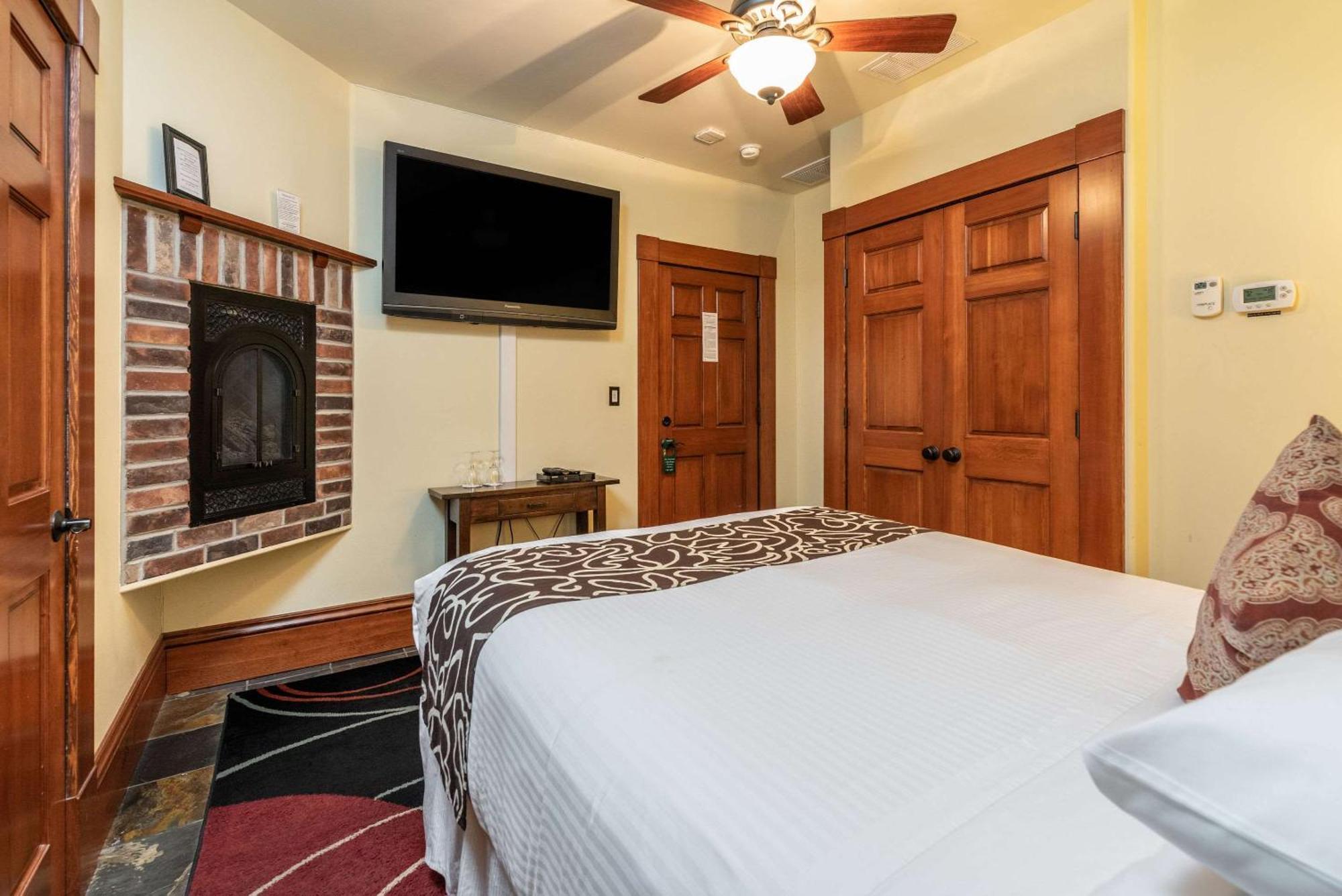 Hotel Napa Valley, Ascend Hotel Collection エクステリア 写真